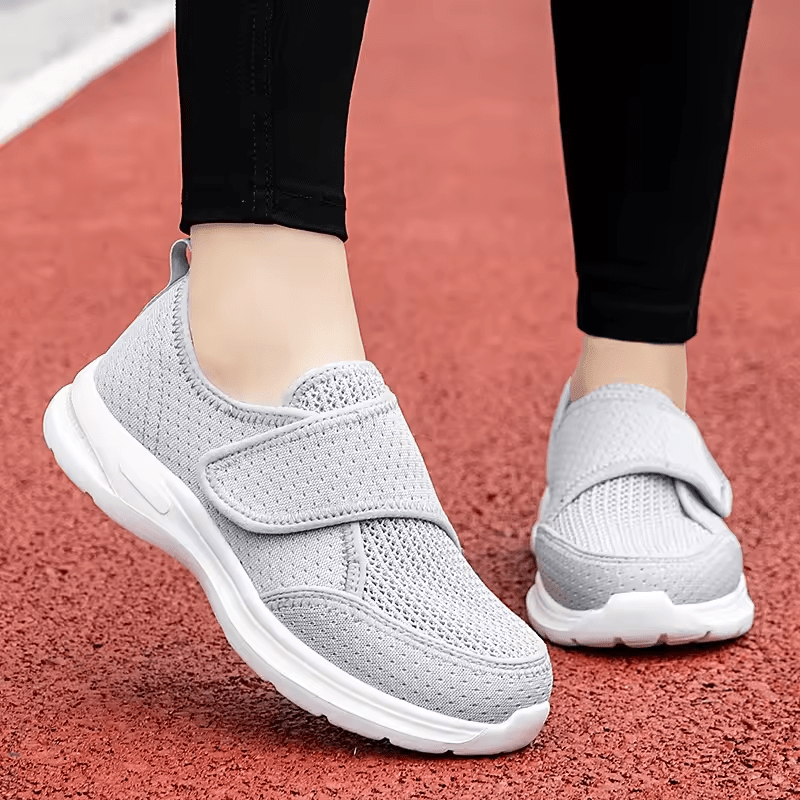 Maelis | Lightweight Easy-Closure Sneakers