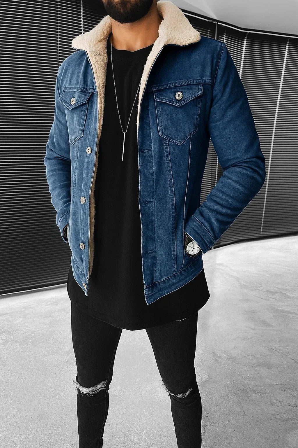 Men’s Denim Sherpa-Lined Jacket with Buttoned Pockets