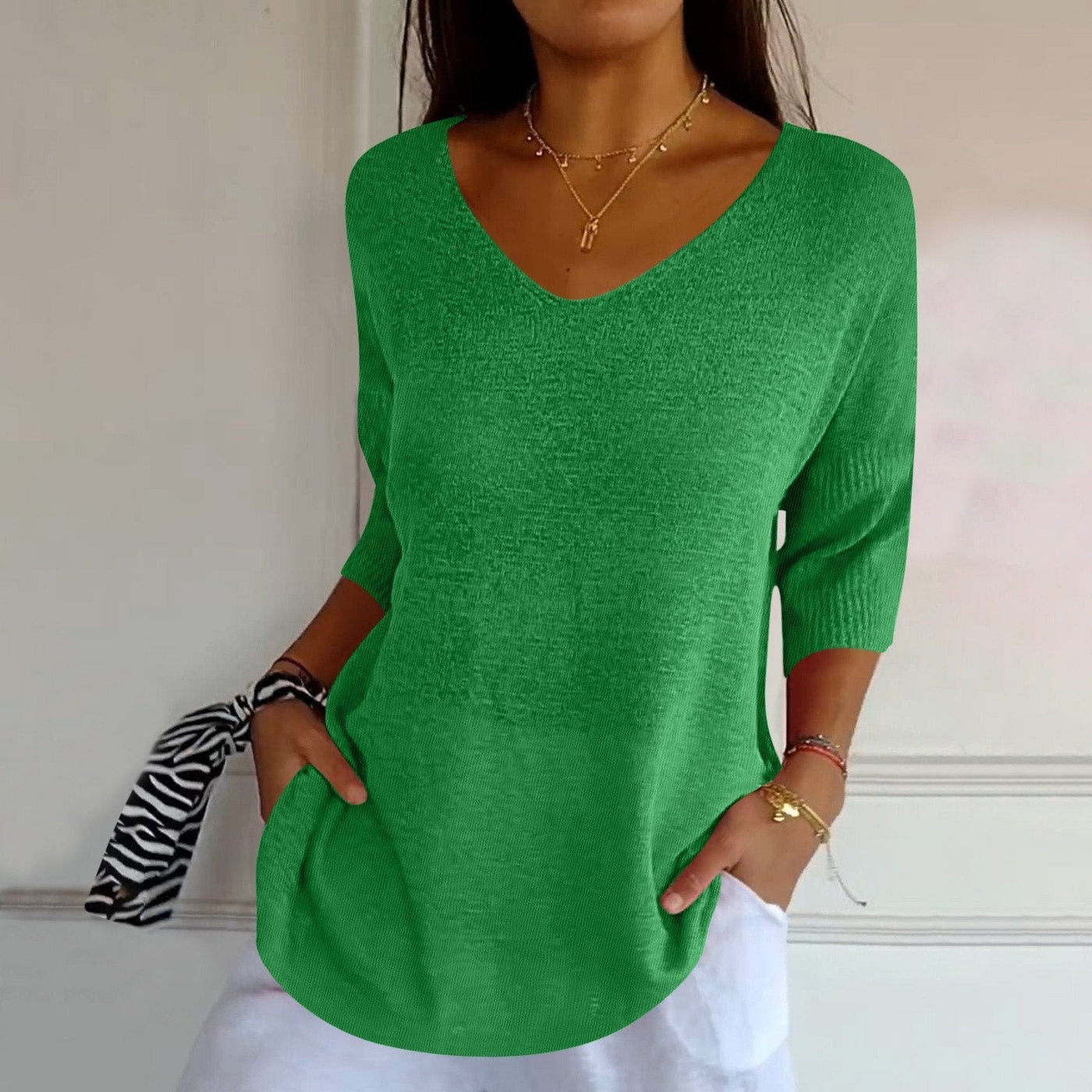 Noelia | Casual Lightweight V-Neck Sweater
